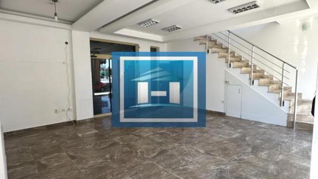 Poslovni prostor, Izdavanje, 85m2, Centar, Gradska lokacija, Paraćin