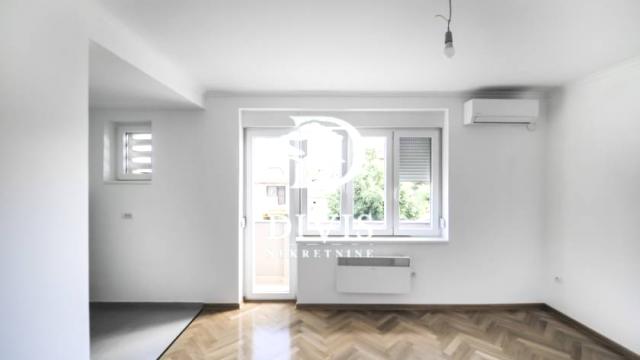 Stan, Dvoiposoban, Prodaja, 60m2, Vojvode Stepe