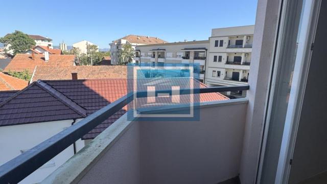 Stan, Trosoban, Prodaja, 70m2, Centar, Gradska lokacija, Ćuprija