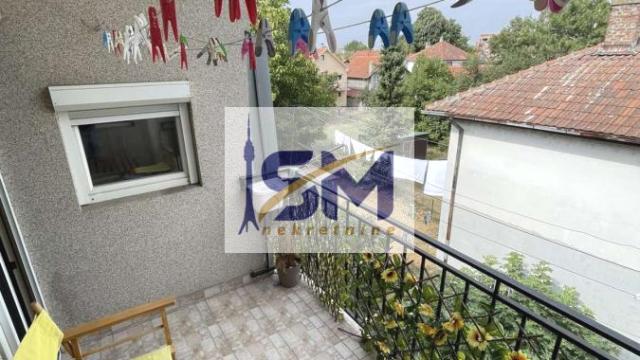 Stan, Prodaja, 105m2, Zemun polje, Zemun, Žike Mesarovića