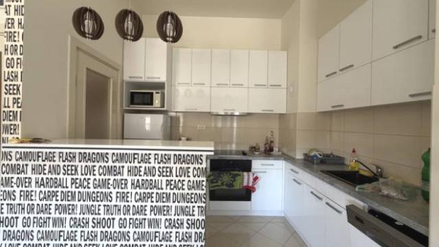 Stan, Trosoban, Prodaja, 82m2, Šumadijske divizije