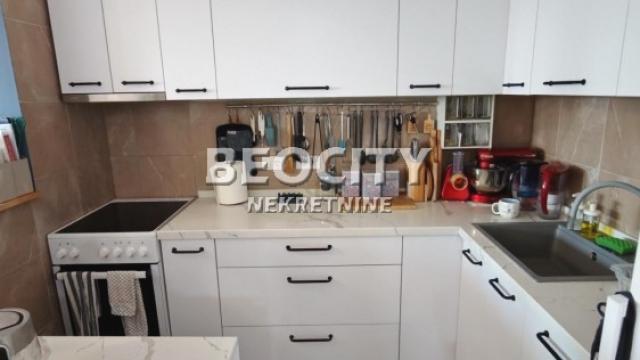 Stan, Petosoban, Prodaja, 116m2, Blok 28, Novi Beograd, Bulevar Arsenija Čarnojevića