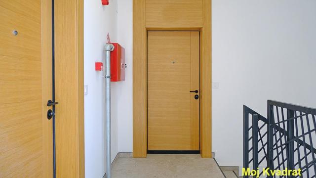 Stan, četvorosoban, Prodaja, 110m2, Čubura, Vračar, Cerska