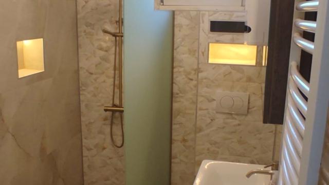 Stan, Dvoiposoban, Prodaja, 70m2, Medijana, Vranjanska 4b