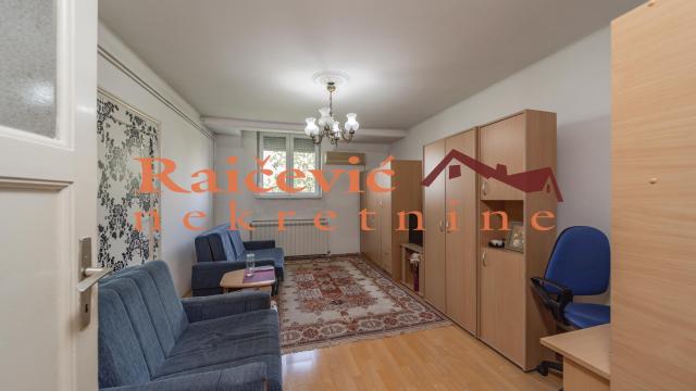 Stan, Trosoban, Prodaja, 90m2, Centar, Stari grad, Strahinjica bana
