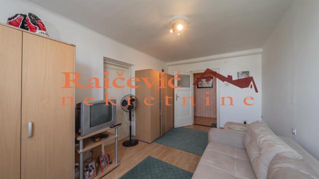 Stan, Trosoban, Prodaja, 90m2, Centar, Stari grad, Strahinjica bana