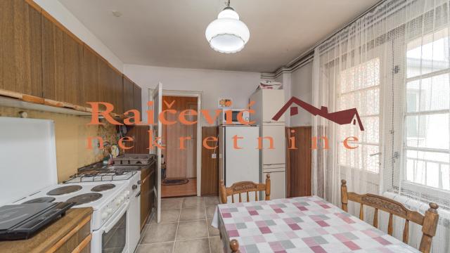 Stan, Trosoban, Prodaja, 90m2, Centar, Stari grad, Strahinjica bana