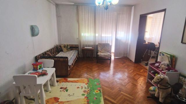 Stan, Troiposoban, Prodaja, 81m2, Čubura, Vračar, Svetolika Rankovica