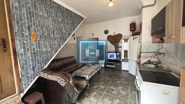 Kuća, Prodaja, 220m2, Moravski Bujmir, Okolno mesto, Aleksinac