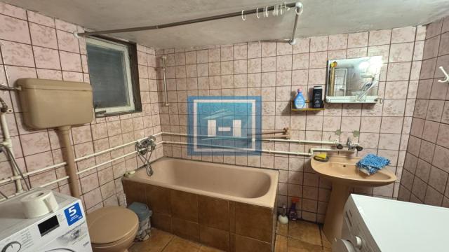 Kuća, Prodaja, 220m2, Moravski Bujmir, Okolno mesto, Aleksinac
