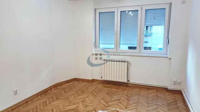 Stan, četvorosoban, Izdavanje, 88m2, Dorćol, Stari grad, Cara Uroša