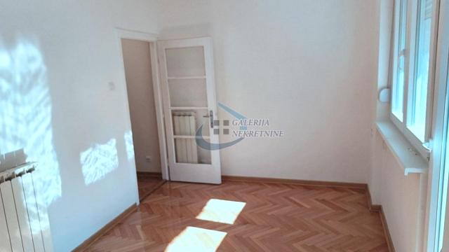 Stan, četvorosoban, Izdavanje, 88m2, Dorćol, Stari grad, Cara Uroša