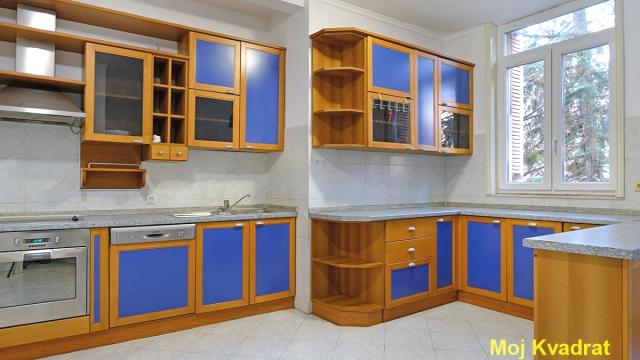 Stan, četvorosoban, Prodaja, 163m2, FON - Bilećka, Voždovac, Bulevar oslobođenja