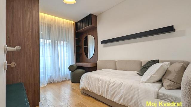 Stan, Trosoban, Izdavanje, 92m2, Kalenić pijaca, Vračar, Bulevar kralja Aleksandra
