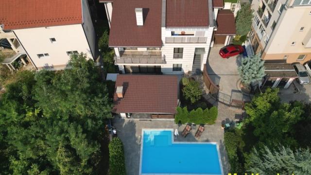 Kuća, Prodaja, 520m2, Mirijevo, Zvezdara, Beograd