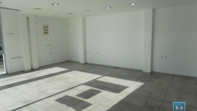 Poslovni prostor, Izdavanje, 60m2, Jagodnjak, Gradska lokacija, Paraćin