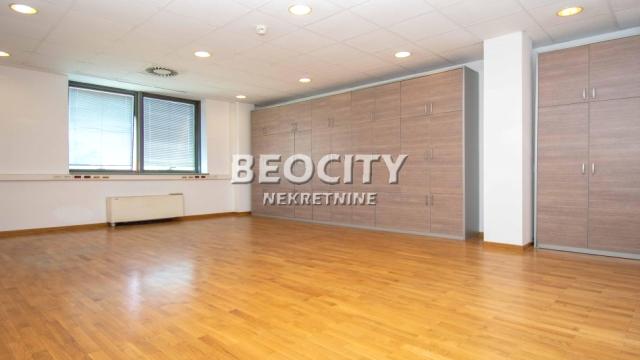 Poslovni prostor, Izdavanje, 330m2, Bežanijska kosa 1, Novi Beograd, Partizanske avijacije