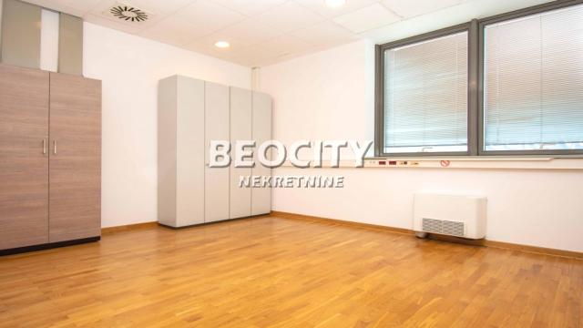 Poslovni prostor, Izdavanje, 330m2, Bežanijska kosa 1, Novi Beograd, Partizanske avijacije