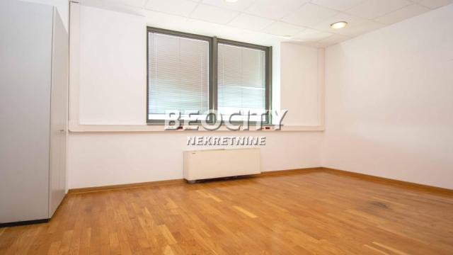Poslovni prostor, Izdavanje, 330m2, Bežanijska kosa 1, Novi Beograd, Partizanske avijacije