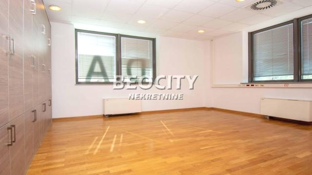 Poslovni prostor, Izdavanje, 330m2, Bežanijska kosa 1, Novi Beograd, Partizanske avijacije