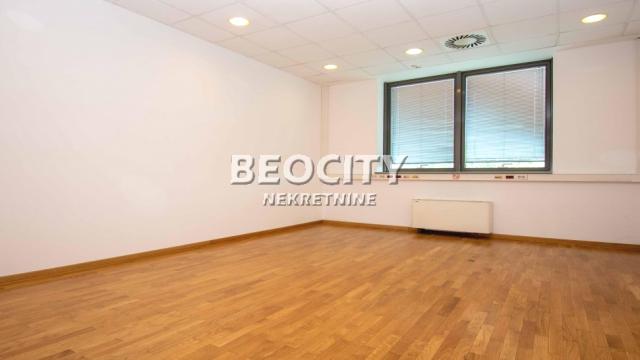 Poslovni prostor, Izdavanje, 330m2, Bežanijska kosa 1, Novi Beograd, Partizanske avijacije