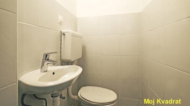 Stan, četvorosoban, Prodaja, 77m2, Dušanovac, Voždovac, Krivolačka