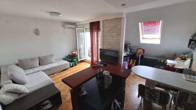 Stan, Jednoiposoban, Prodaja, 37m2, Kalvarija, Zemun, Dr Milivoja Babića