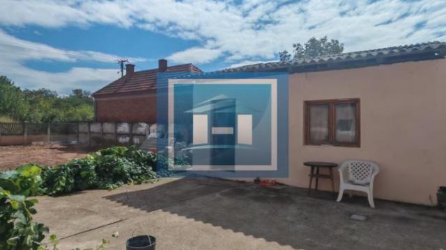 Kuća, Trosoban, Prodaja, 72m2, Žabare, Gradska lokacija, Paraćin