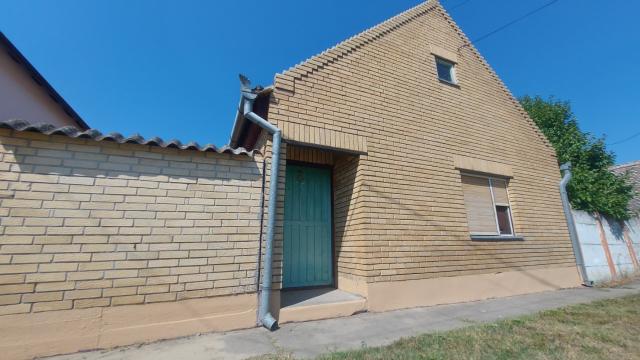 Kuća, Trosoban, Prodaja, 95m2, Ivanovo, Okolno mesto, Ivanovo