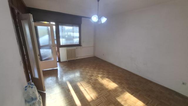 Stan, Jednosoban, Prodaja, 44m2, Golf, Čukarica, Kraljice Katarine