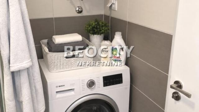 Stan, Trosoban, Prodaja, 85m2, Karaburma, Palilula, Marijane Gregoran 1 Prolaz