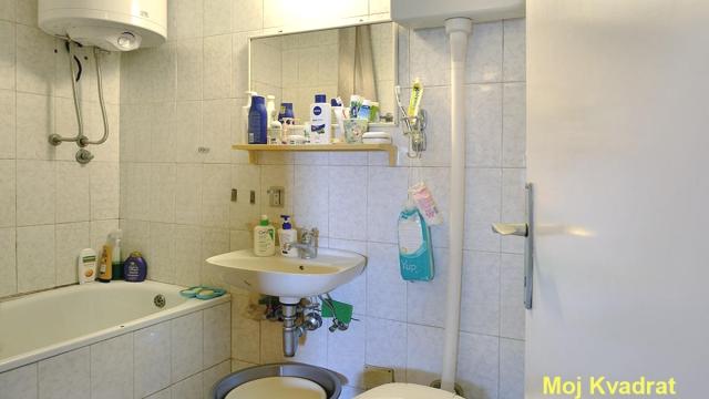 Stan, četvorosoban, Prodaja, 88m2, Lipov lad, Zvezdara, Bulevar kralja Aleksandra
