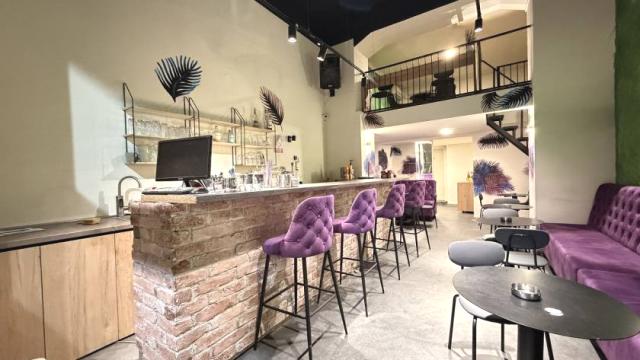 Poslovni prostor, Trosoban, Izdavanje, 60m2, Beogradska