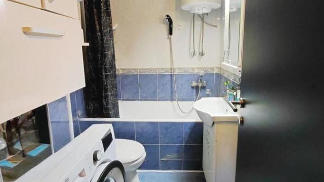 Stan, Petosoban, Prodaja, 104m2, Golf, Čukarica, Kraljice Katarine