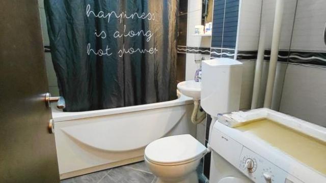 Stan, Petosoban, Prodaja, 104m2, Golf, Čukarica, Kraljice Katarine