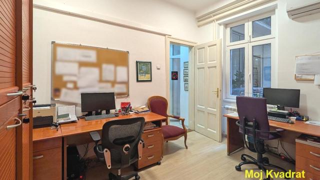 Stan, Petosoban, Prodaja, 140m2, Studentski trg, Stari grad, Braće Jugović
