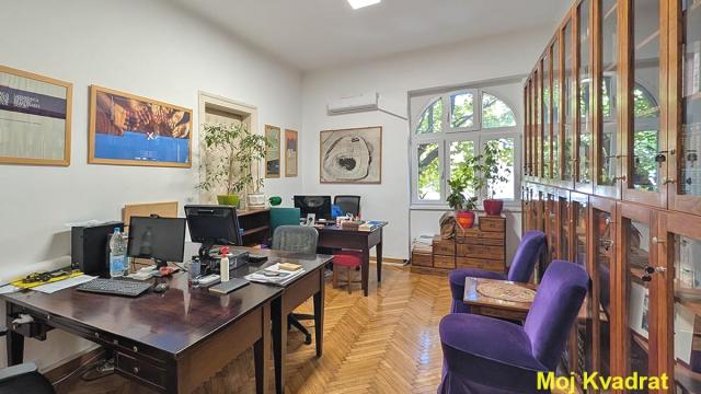 Stan, Petosoban, Prodaja, 140m2, Studentski trg, Stari grad, Braće Jugović