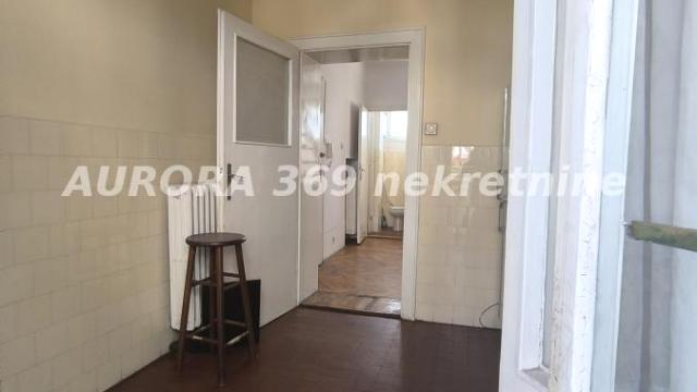 Stan, Dvosoban, Prodaja, 75m2, Hram svetog Save, Vračar, Beograd