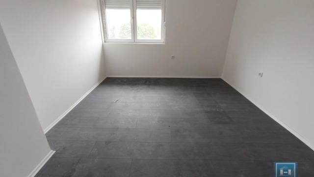 Stan, Dvosoban, Prodaja, 61m2, Tabane, Gradska lokacija, Jagodina