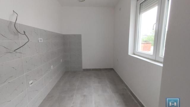 Stan, Dvosoban, Prodaja, 61m2, Tabane, Gradska lokacija, Jagodina