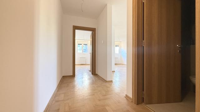 Stan, Trosoban, Prodaja, 65m2, Ruđera Boškovića