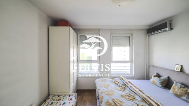 Stan, Dvosoban, Prodaja, 60m2, Bulevar Crvene Armije