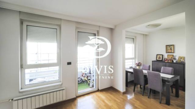 Stan, Dvosoban, Prodaja, 60m2, Bulevar Crvene Armije
