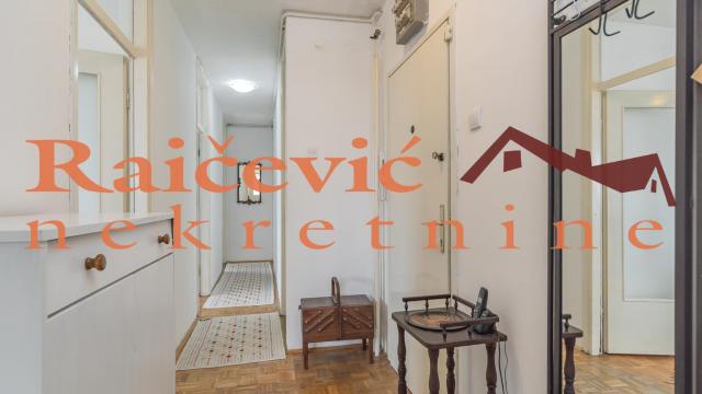 Stan, Trosoban, Prodaja, 72m2, Crveni krst, Vračar, Vojislava Ilica