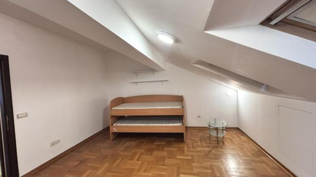 Stan, četvoroiposoban, Prodaja, 108m2, Lekino brdo, Voždovac, Maksima Gorkog