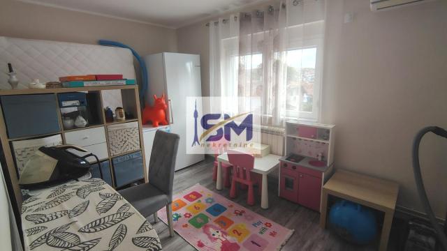Stan, četvorosoban, Prodaja, 96m2, Mali Mokri Lug, Zvezdara, Milana Predića
