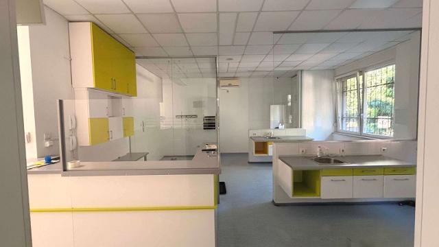 Poslovni prostor, Jednosoban, Izdavanje, 150m2, Rotkvarija, Novi Sad, Zmaj Ognjena Vuka