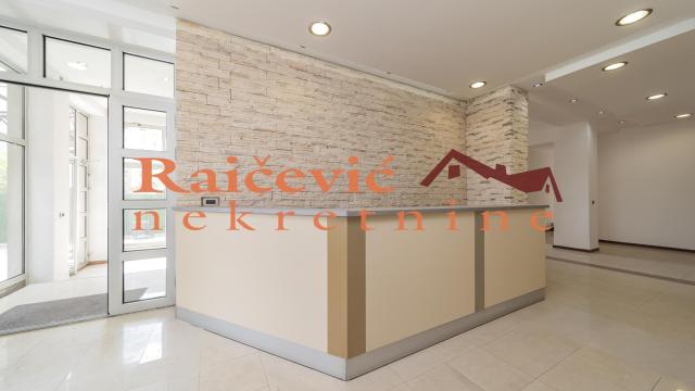 Poslovni prostor, Izdavanje, 1040m2, Centar, Palilula, Poenkareova