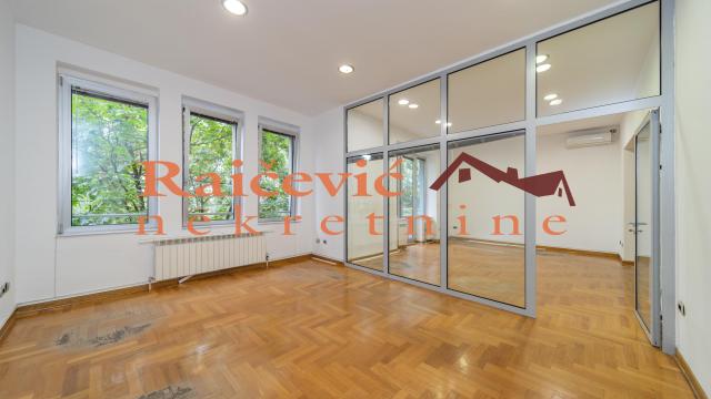 Poslovni prostor, Izdavanje, 1040m2, Centar, Palilula, Poenkareova