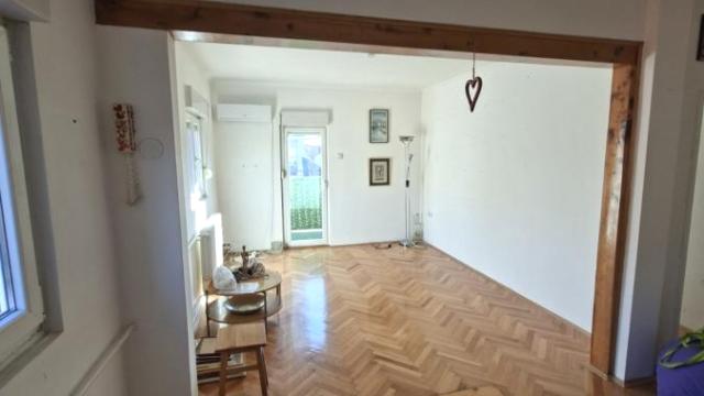 Stan, Dvoiposoban, Prodaja, 56m2, Cvetkova pijaca, Zvezdara, Živka Davidovića